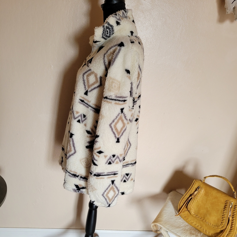 CAMPER Soft Tribal Quarter Zip Pullover - Picture 14 of 16